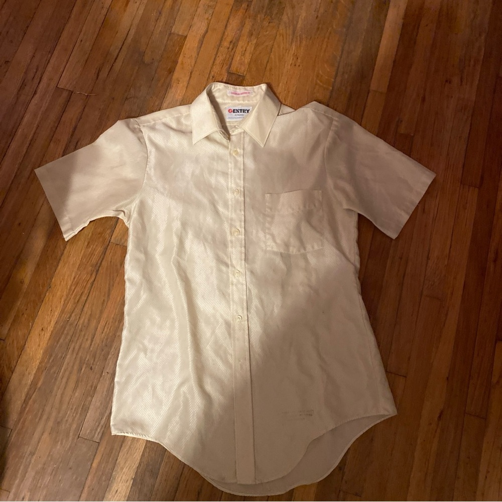 Vintage 80’s Gentry Men's Light Tan Casual Button Down Shirt